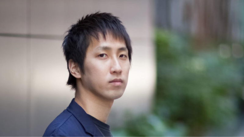 直木賞作家 朝井リョウさんのおすすめ小説top5を徹底紹介 鋭い観察眼で描く人間の弱さ お前は笑うな
