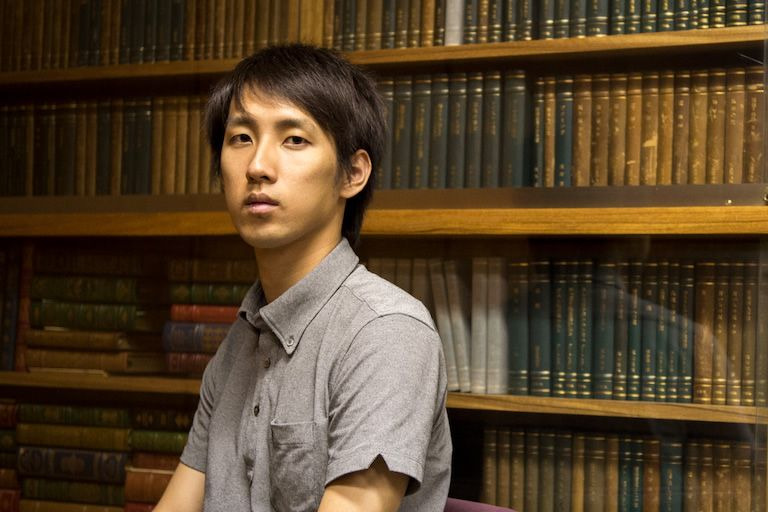 直木賞作家 朝井リョウさんのおすすめ小説top5を徹底紹介 鋭い観察眼で描く人間の弱さ お前は笑うな